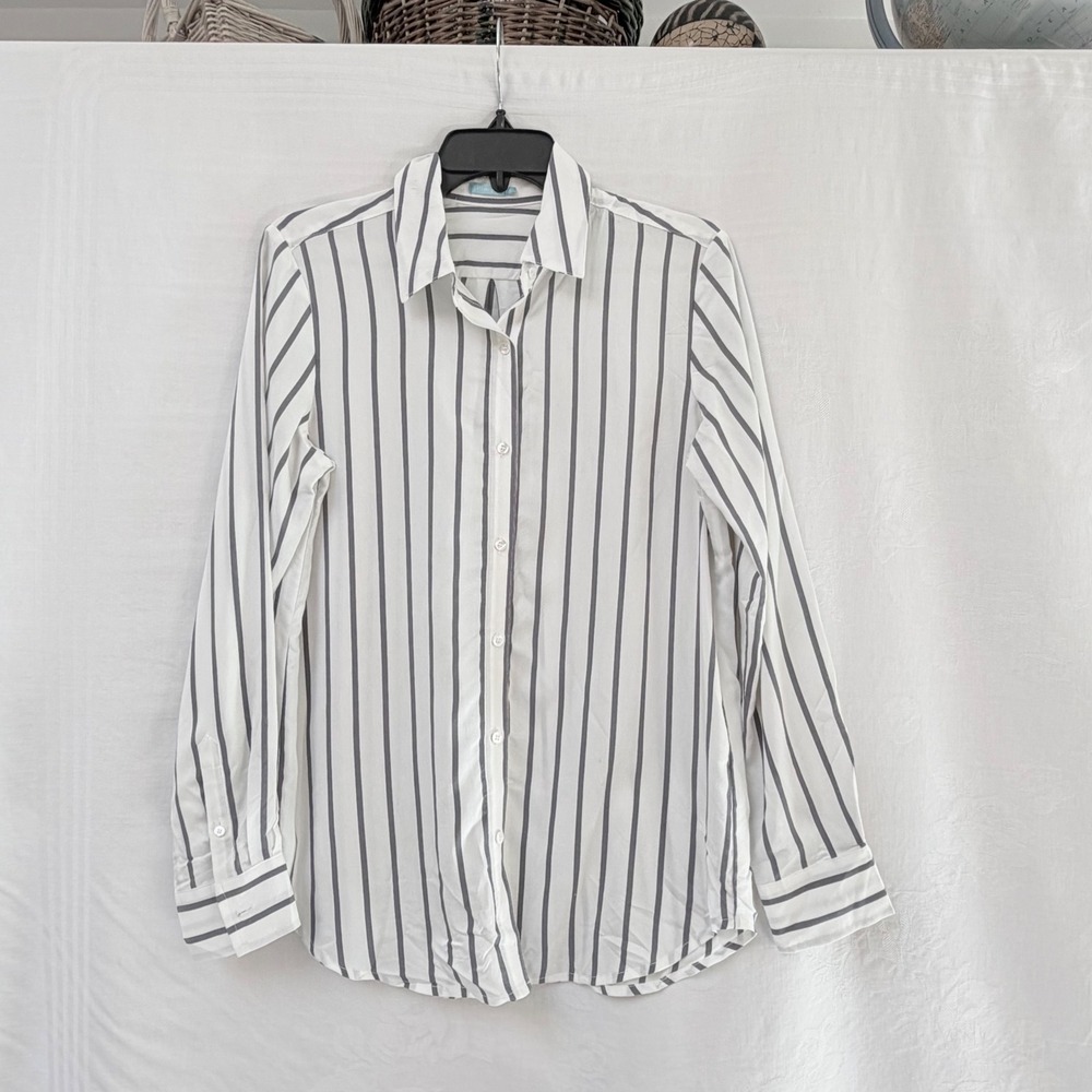J. McLaughlin Womens Small Striped Button Down Shirt Silk Blend Classic Travel